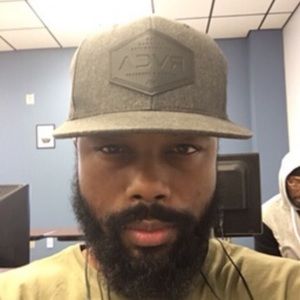 Meet your Posher, Griffin